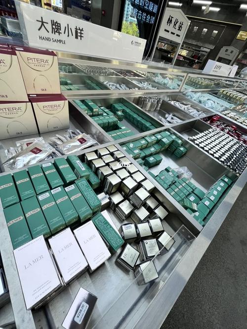 化妆品实体店的大牌小样生意_如何看待这个品类？(小樣大牌品牌)