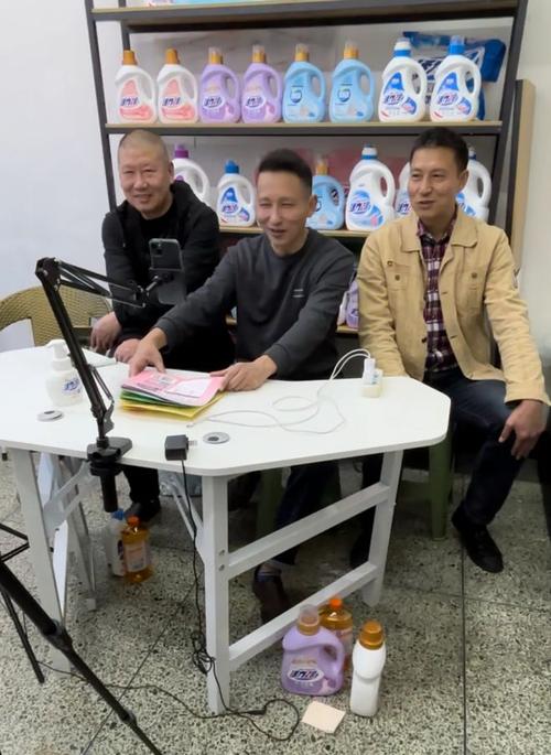 一起·有为｜酒企董事长走进直播间_线上带货拓展新渠道(直播直播間葡萄酒)